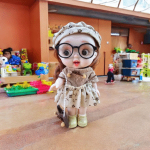 32 CM Cute Silicone Doll