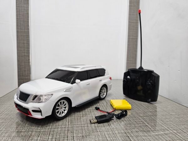 ModelMaster RC Vehicle - Image 2