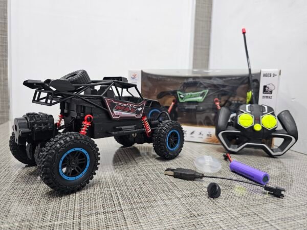 RumbleRider 4x4 RC Truck - Image 3