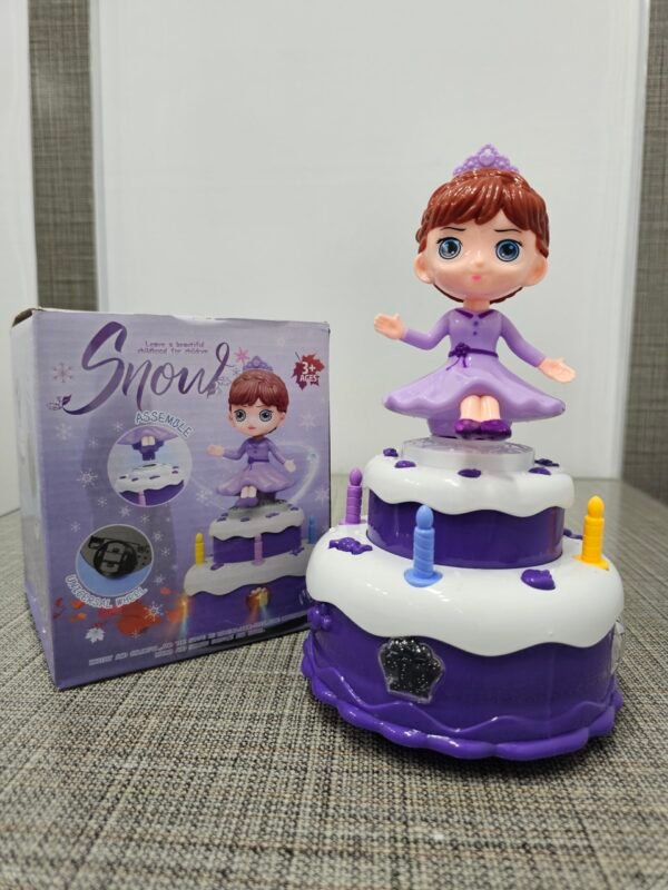 Snowy Cake Magic