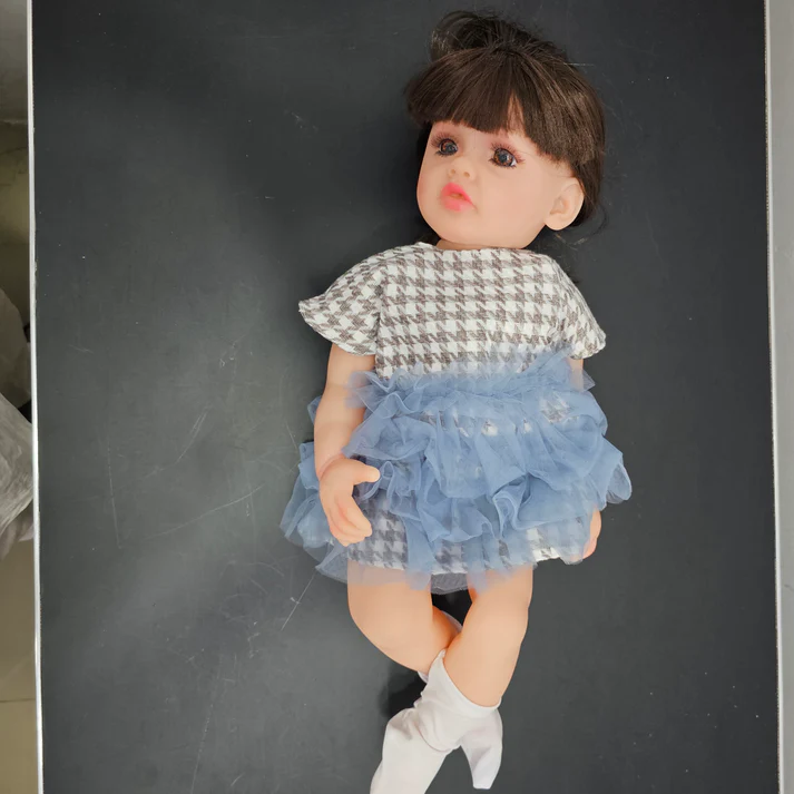 Real Silicone Doll 55 CM - Image 2