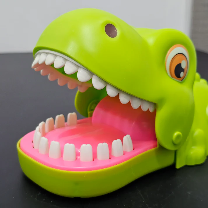Dinosaur Bite Game – Fun Reaction Challenge for Kids - Image 3