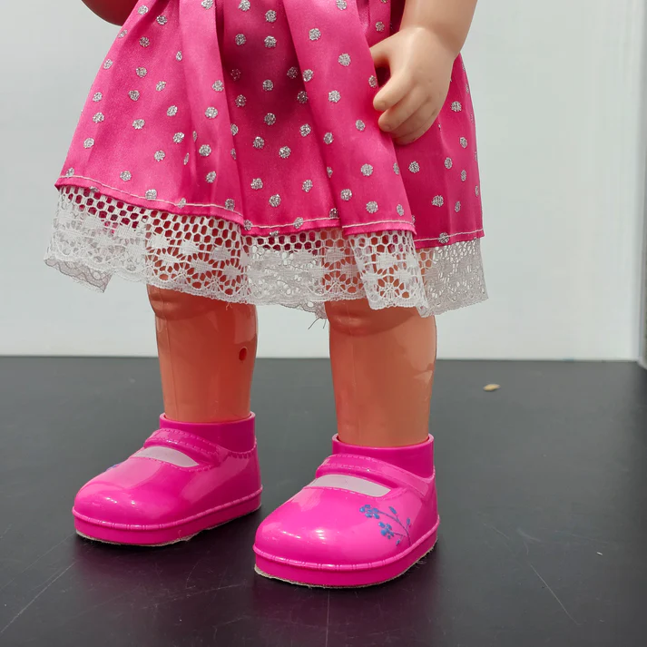 Happy Girl Doll – “Hurry to Come and Play with Me” - Image 3