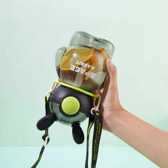 800ml Space Rabbit Bunny Water Bottle | Cute & Leak-Proof Hydration Bottle - Image 2